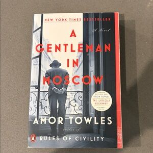 A Gentleman in Moscow Book